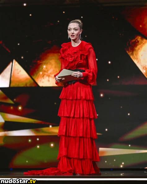 Amanda Seyfried Mingey Nude OnlyFans Photo Nudostar TV