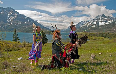 Travel In The Footsteps Of Canadas Indigenous Peoples Everything Zoomer