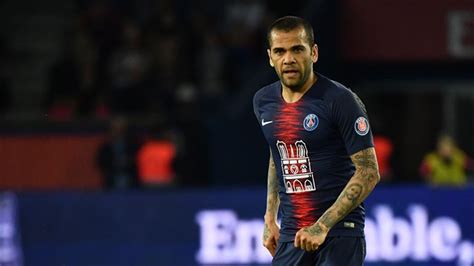 Dani Alves neden hapiste Dani Alves hakkındaki suçlamalar nedir ne ile