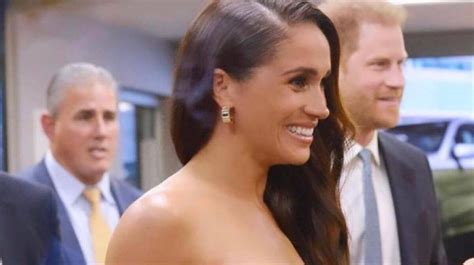 Los Brazos Y El Escote De Meghan Markle Al Habla Así Ha Sido Su Cambio Físico