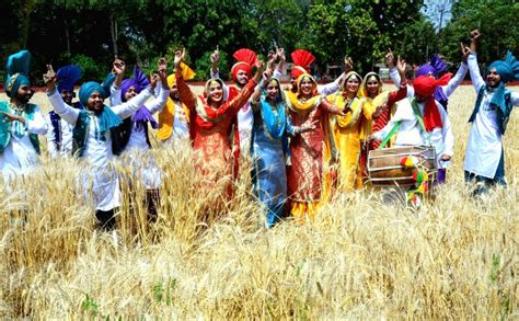 Students performing Punjabi folk dance 'Bhangra