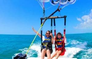 - Parasailing Boats