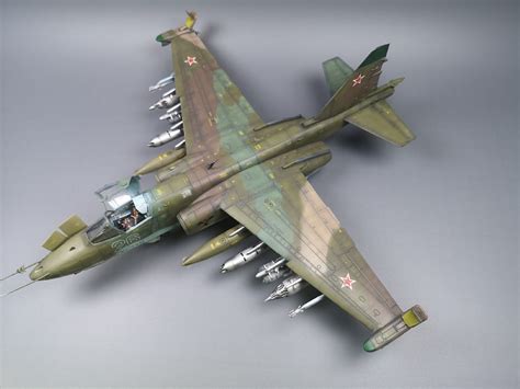 Су-25 — Каропка.ру — стендовые модели, военная миниатюра
