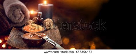 4,209 Bath With Chocolate Royalty-Free Images, Stock Photos & Pictures ...