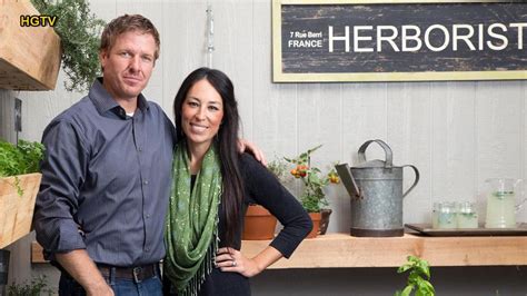 Chip And Joanna Gaines Officially Open Magnolia Table Restaurant In