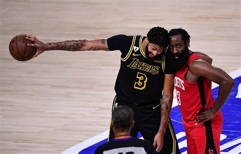 Nba Gives Anthony Davis A Flagrant Foul James Harden A Technical