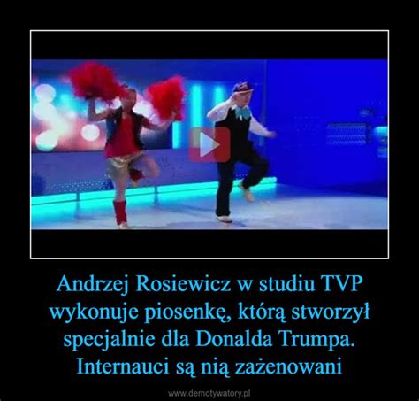 Andrzej Rosiewicz w studiu TVP wykonuje piosenkę którą stworzył