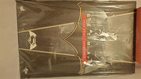 Hottoys hot toys MMS Batman tech cowl sniper rifle dawn of justice Superman 興趣及遊戲 玩具 遊戲