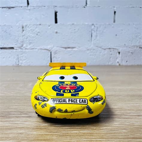 Disney Pixar Diecast Metal Cars Charlie Checker Piston Cup Race