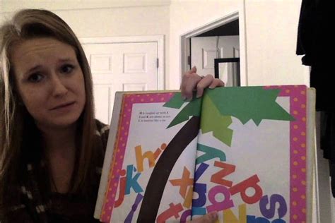 Chicka Chicka Boom Boom read aloud - YouTube 