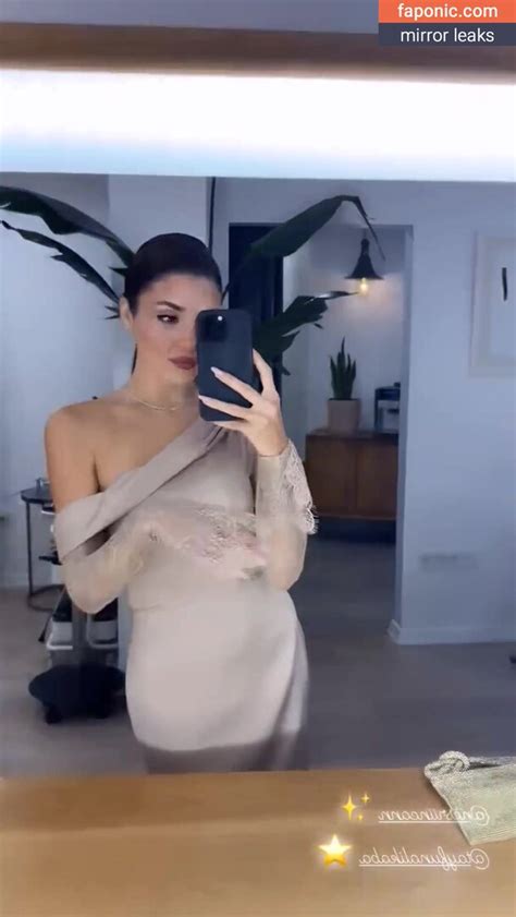 Hande Ercel Aka Handemiyy Nude Leaks Faponic