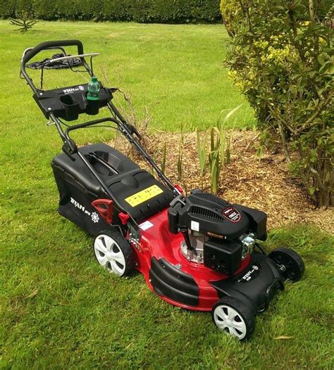 Titan Pro Lawnmower 21 65hp Self Propelled 3 In 1 Mulching Mower 3