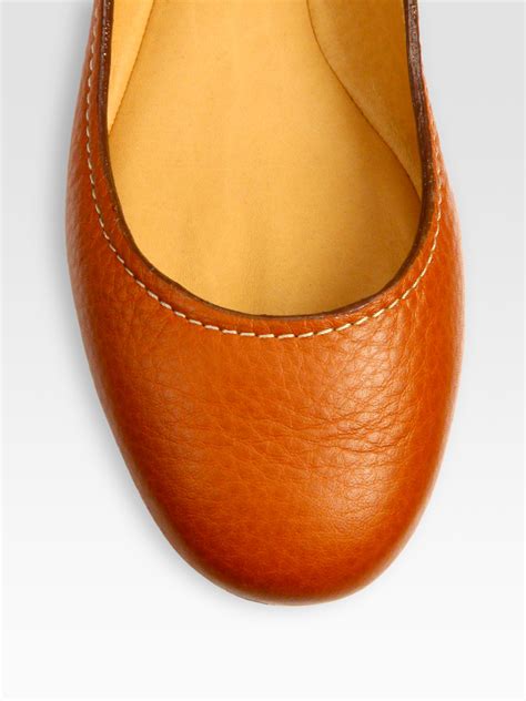 Chloé Leather Ballet Flats in Tan (Brown) - Lyst