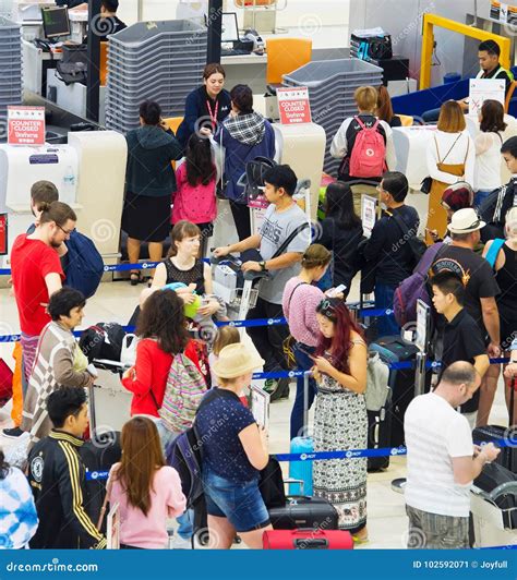 Check-in Busy Line at Airport Editorial Photo - Image of crowd, bangkok