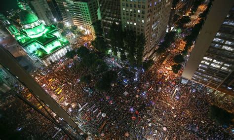 Manifestantes Voltam S Ruas Em Defesa Da Educa O Jornal O Globo