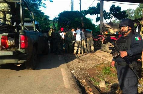 Forman Una Autodefensa En La Sierra De Coyuca Y Zihuatanejo Contra Un