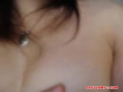 Asian Fingering Her Pussy Then Have Orgasm Using The Shower