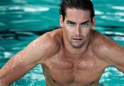 Pub Camille Lacourt Sans Maillot De Bain Actualites