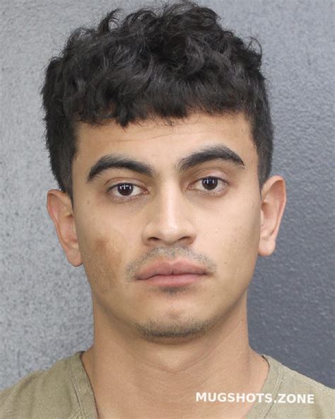 SANCHEZ MACHADO GUSTAVO ALBERTO 04 29 2024 Broward County Mugshots Zone