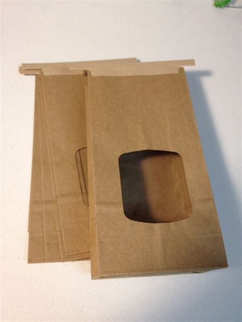 Set Of 10 Kraft Paper Bags With Window Tie By VintageLaRoo