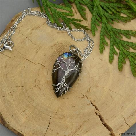 Wisiorek fioletowy labradoryt drzewo życia wire wrapping Pakamera pl