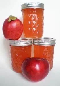 Apple Core and Peeling Jelly Canning Recipe - The Homestead Survival