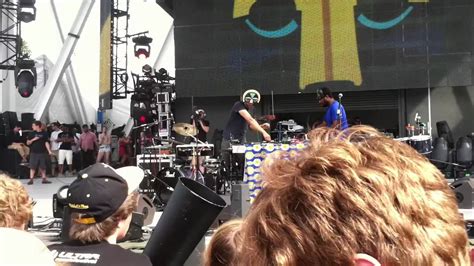 Sbtrkt Wildfire Drake Remix Umf 2012 Youtube