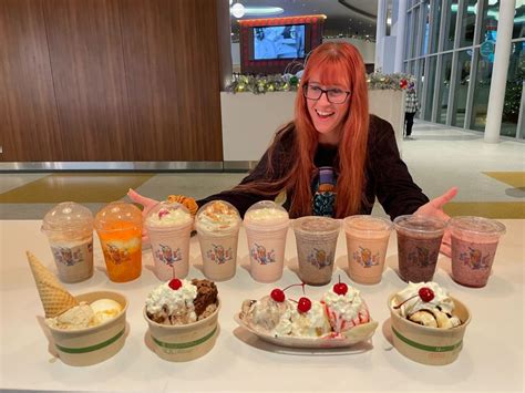 Review Trying New Ice Cream Smoothies Sundaes And More From Shakes