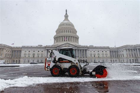 East Coast Digs Out From 4th Noreaster In 3 Weeks 5 States Reporting Over 1 Foot Of Snow Abc