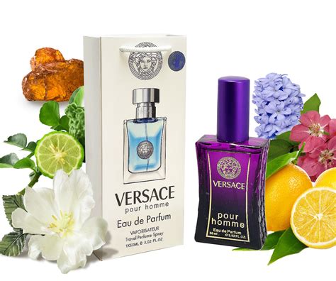 Купить Versace Pour Homme (Версаче Пур Ом) в подарочной упаковке 50 мл ...