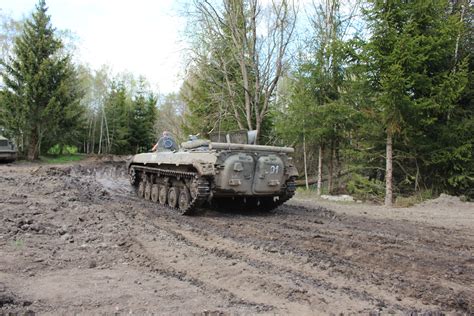 Sch Tzenpanzer Bmp Selber Fahren Gruppenticket Inkl Personen