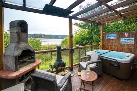 Best Lodges With Hot Tubs In Highlands My Hand Picked List