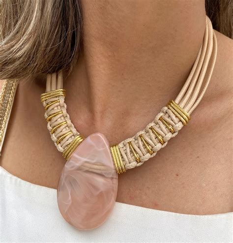 Maxi Colar Nude Pingente Em Resina Artesanal Exclusivo A Loja Mais Completa Em