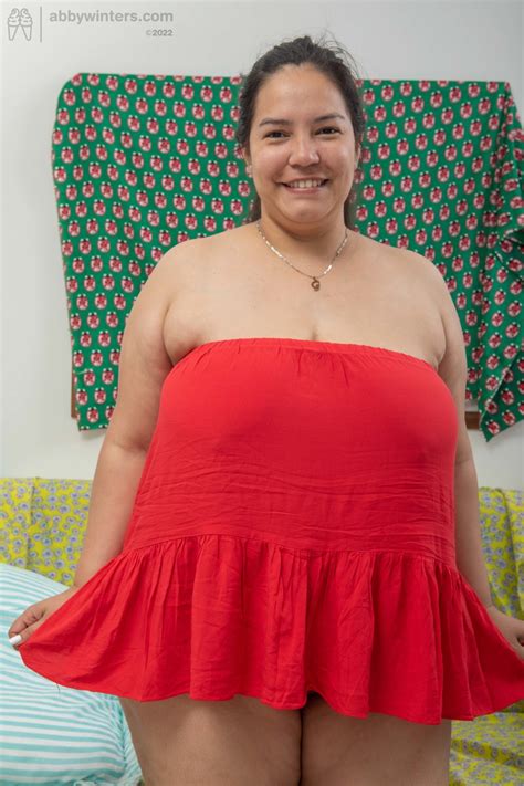 Fat Bbw Laury Unveils Her Saggy Juggs And Toys Her Juicy Cunt In A Solo Coedcherry