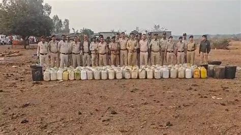 Katni News Police Burnt Holi Of Illegal Liquor Seized 130 Liters Of Country Liquor Amar Ujala