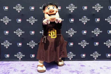 San Diego Padres Mascot - The Oriole Bird's History, Funny Incidents ...