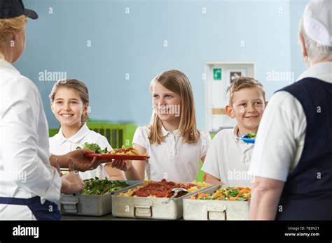 Lunch Lady Uniform Hi Res Stock Photography And Images Alamy