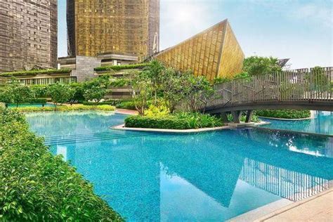 Lodha Park Mumbai: Location, connectivity, amenities