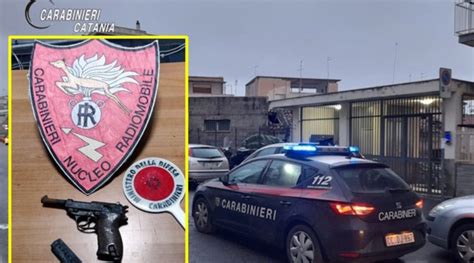 Catania Andava In Giro Con Una Pistola Clandestina Arrestato