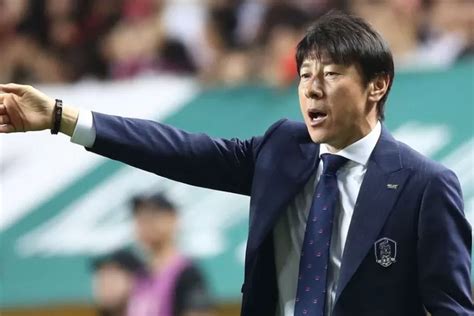 Mengenal Shin Tae Yong Calon Terkuat Pelatih Timnas Indonesia Akurat