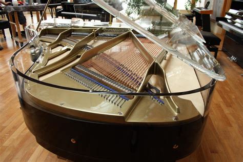 Gallery Lucid Elegance Blüthner Pianos