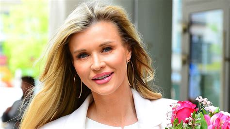 Joanna Krupa Zaskoczy A Fan W Na Wakacjach Z C Rk I M Em Zdradzi A