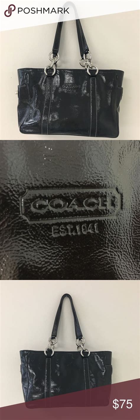 Stylish Coach Leather Handbag In Glossy Black