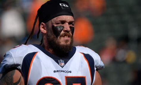 Denver Broncos: Derek Wolfe injured against Cincinnati Bengals