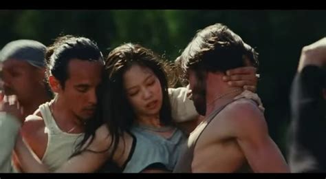 Pin By Hamster On Jennie Jen Videos Lisa Hot Outfit Blackpink Photos