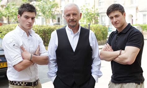 David Essex Makes Eastenders Debut 37 Years After First No1 Music Hit Daily Mail Online