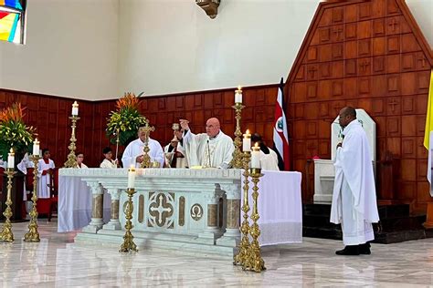 La Iglesia Necesita Sacerdotes Orantes Para Que Sean De Verdad Hombres