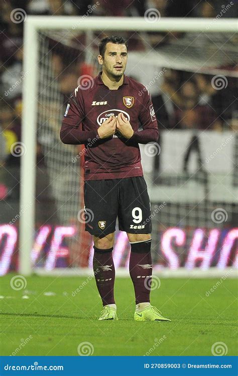 Serie Italiana Campeonato Entre Salernitana Vs Napoli Foto De Archivo