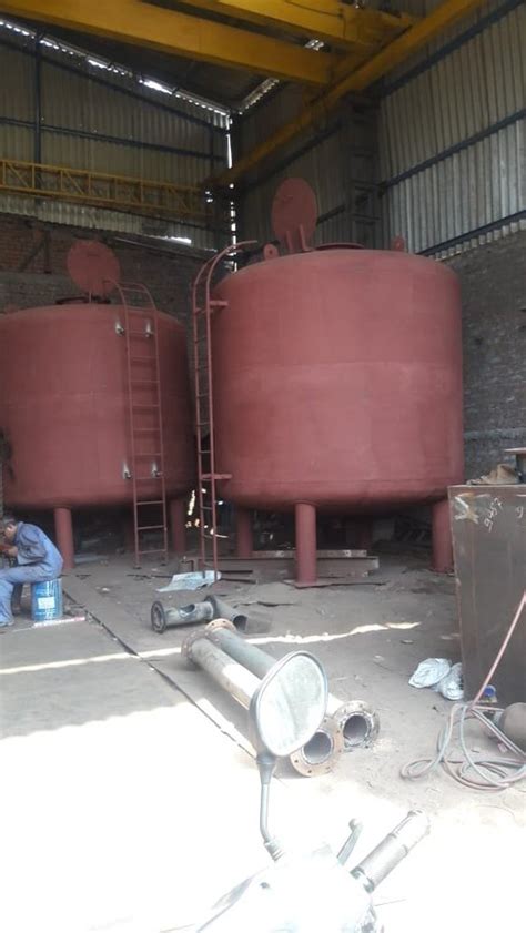 Gas Mild Steel Vertical Pressure Vessel Max Design Pressure 10Bar