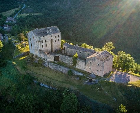 Ch Teau De Montaigut Grands Causses Cin Ma